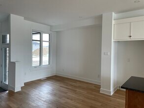 159 Craig Duncan Terr in Ottawa, ON - Building Photo - Building Photo