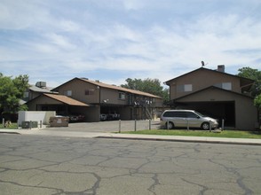 630 S Dayton Rd in Tulare, CA - Building Photo - Other