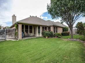 5637 Bandit Dr in Dallas, TX - Building Photo - Building Photo