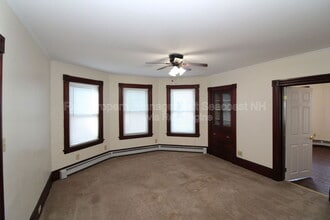 30 Lafayette St in Rochester, NH - Building Photo - Building Photo