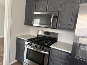 2705 Cambridge St in Odessa, TX - Building Photo - Building Photo