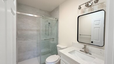 640 W Invergarry St in Glendora, CA - Building Photo - Building Photo