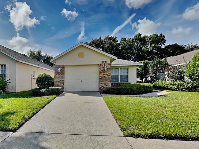 property at 3024 Andover Ct