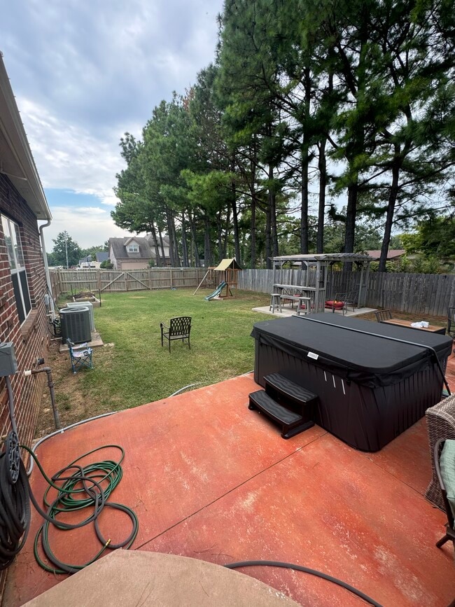 property at 714 N 28th St