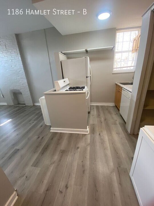 1186 Hamlet St in Columbus, OH - Building Photo