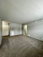 11333 Old Goddard Rd in Allen Park, MI - Building Photo - Building Photo