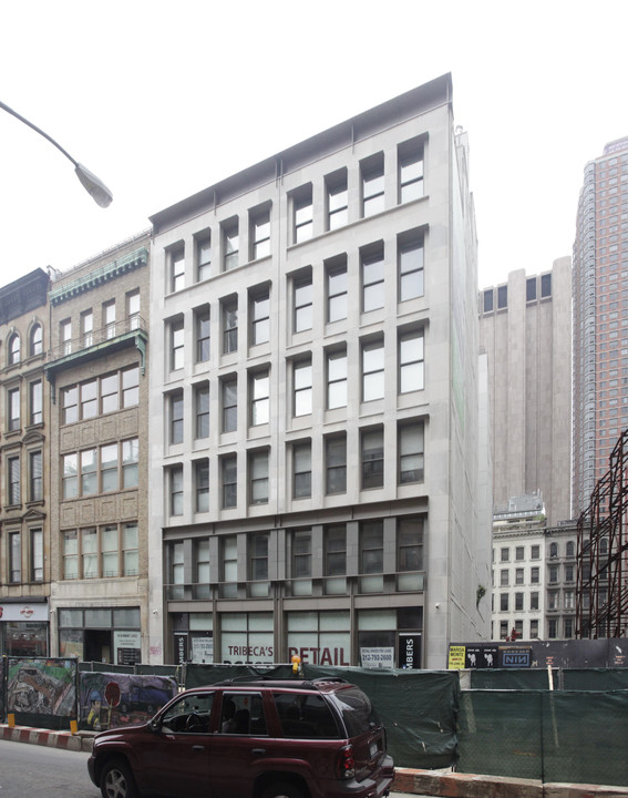 91-93 Chambers St in New York, NY - Building Photo