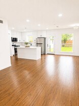11215 Ulloa Ln in Dallas, TX - Building Photo