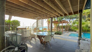 7528 Buccaneer Ave in North Bay Village, FL - Foto de edificio - Building Photo