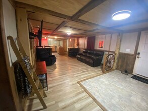 6144 Madison 6351 in Wesley, AR - Foto de edificio - Building Photo