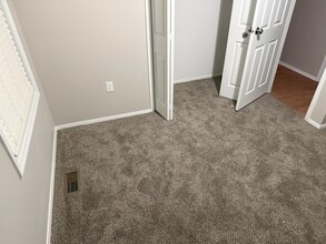 29193 Dardanella St in Livonia, MI - Building Photo - Building Photo