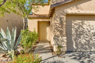 5913 E Sanderling Dr in Tucson, AZ - Building Photo
