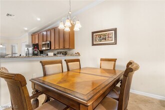 9510 Avellino Wy in Naples, FL - Foto de edificio - Building Photo