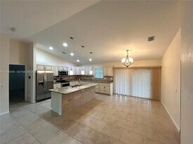 3152 Point St in North Port, FL - Building Photo