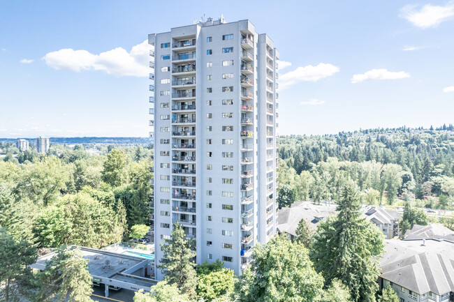 115 Place in Burnaby, BC - Building Photo - Building Photo