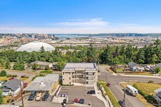 624 E 32nd St, Unit SI ID1296625P in Tacoma, WA - Building Photo - Building Photo