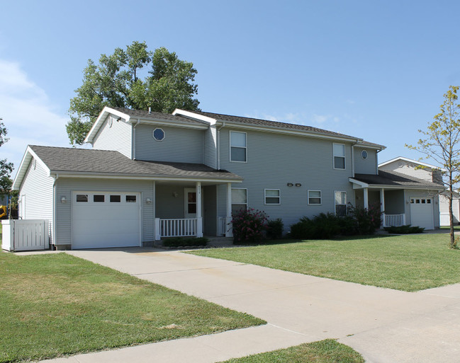 McConnell AFB On Base Housing in Wichita, KS - Building Photo - Primary Photo