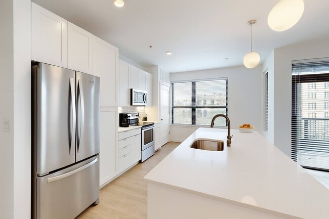 Frederick Lofts in Milwaukee, WI - Building Photo - Building Photo