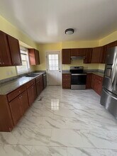 123 Arthur Ct in Jacksonville, NC - Building Photo - Building Photo