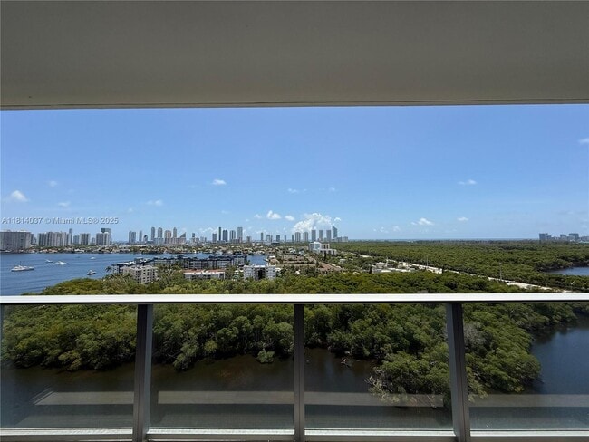 property at 16385 Biscayne Blvd