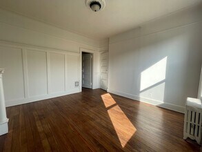 27 48th St in Weehawken, NJ - Building Photo - Building Photo