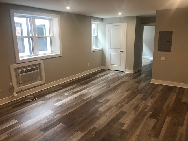 623 Unruh Ave, Unit B110 photo'