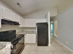 9625 Farmridge Ln in Matthews, NC - Building Photo - Building Photo