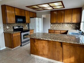 2940 Ponte Mira Way in Tracy, CA - Building Photo - Building Photo