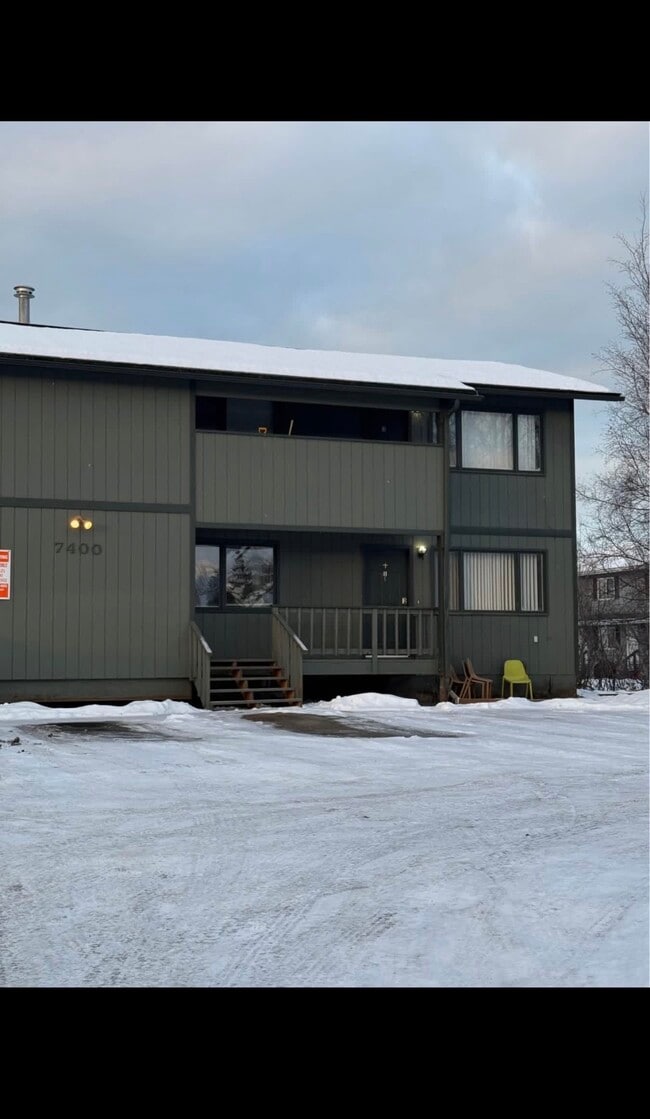 7400 Nancy St, Unit 3
