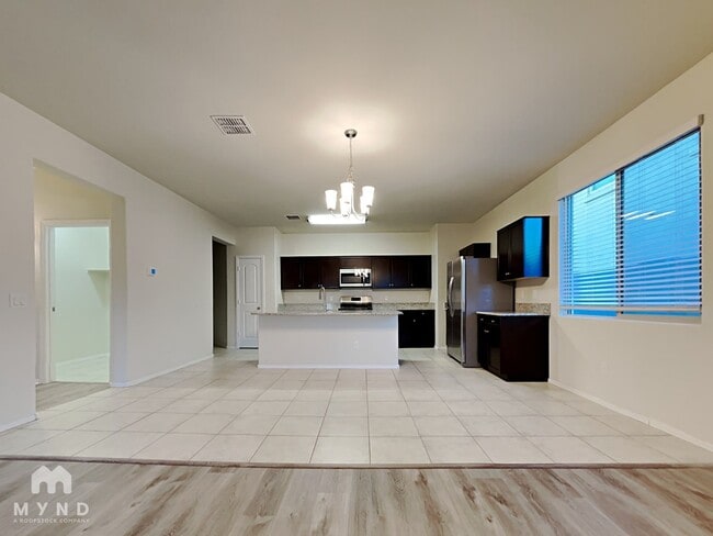31000 W Fairmount Ave in Buckeye, AZ - Building Photo - Building Photo