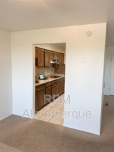 795 Tramway Ln NE in Albuquerque, NM - Building Photo - Building Photo