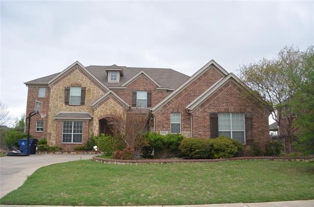 property at 6165 Larkspur Ln