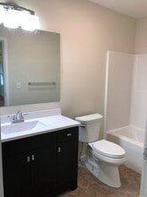 152 N 37th St in Terre Haute, IN - Building Photo - Building Photo