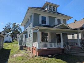 2606 Sacramento St in St. Joseph, MO - Building Photo
