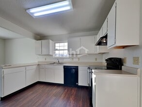 4323 Autumn Crest Ct in Indianapolis, IN - Building Photo - Building Photo