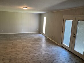 12 Terilyn Dr in Jackson, TN - Building Photo - Building Photo