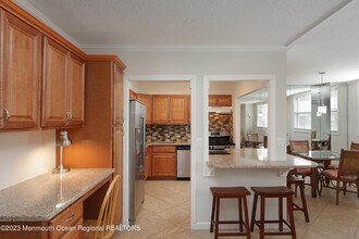 675 Ocean Ave-Unit -3F in Long Branch, NJ - Building Photo - Building Photo
