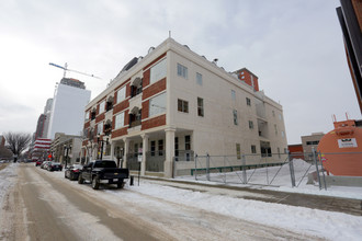 Excelsior Lofts in Edmonton, AB - Building Photo - Building Photo