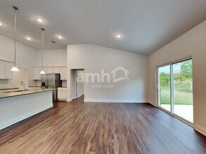 5036 Pebble Bridge Way in Auburn, GA - Building Photo - Building Photo