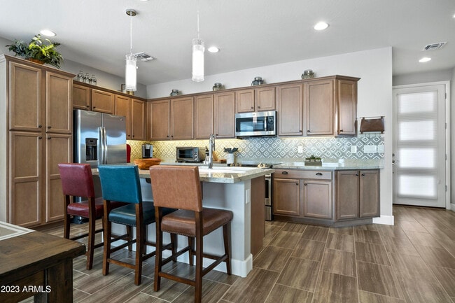 3710 Goldmine Cyn Wy in Wickenburg, AZ - Building Photo - Building Photo