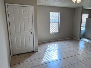 304 81st St in Lubbock, TX - Building Photo - Building Photo