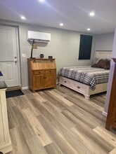 236 Long Island Ave, Unit Studio in Holtsville, NY - Building Photo - Building Photo