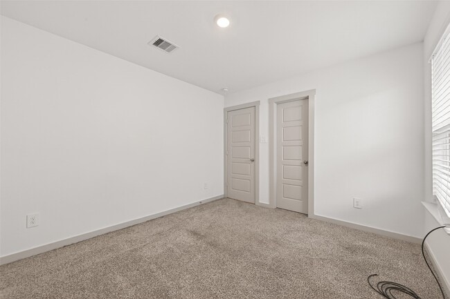 property at 1826 Sandy Trail Ln