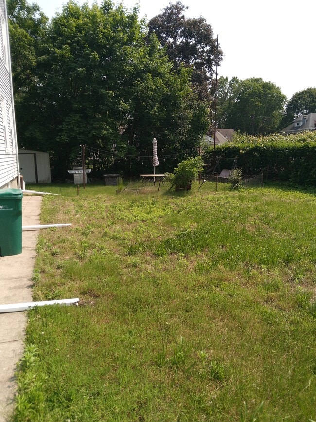 74 Robert St, Unit 74 Robert St in Attleboro, MA - Building Photo - Building Photo