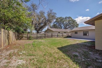 732 Woodvalley Way in Orlando, FL - Building Photo - Building Photo