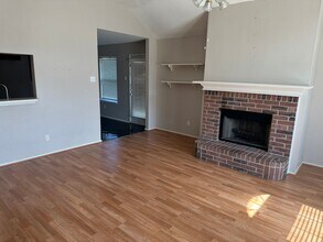 1213 Gray Dawn Dr in Midlothian, TX - Building Photo - Building Photo