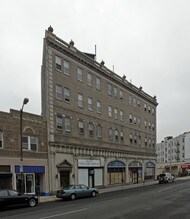 41 Westchester Plz in New Rochelle, NY - Building Photo - Building Photo