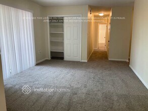 984 Oak Dr in Oviedo, FL - Foto de edificio - Building Photo