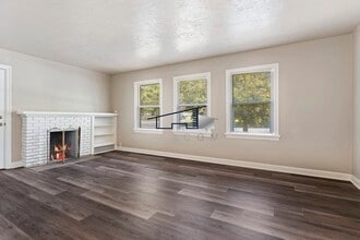 2705 Polk Ave, Unit 2 in Ogden, UT - Foto de edificio - Building Photo