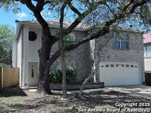 315 Upland Creek in San Antonio, TX - Building Photo - Building Photo